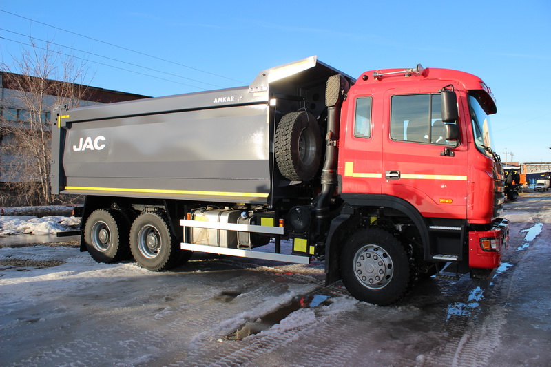 Самосвал AMKAR 658984-02